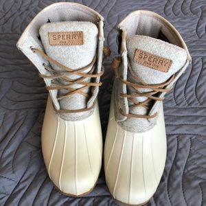 Sperry Duck Boots size 7.5